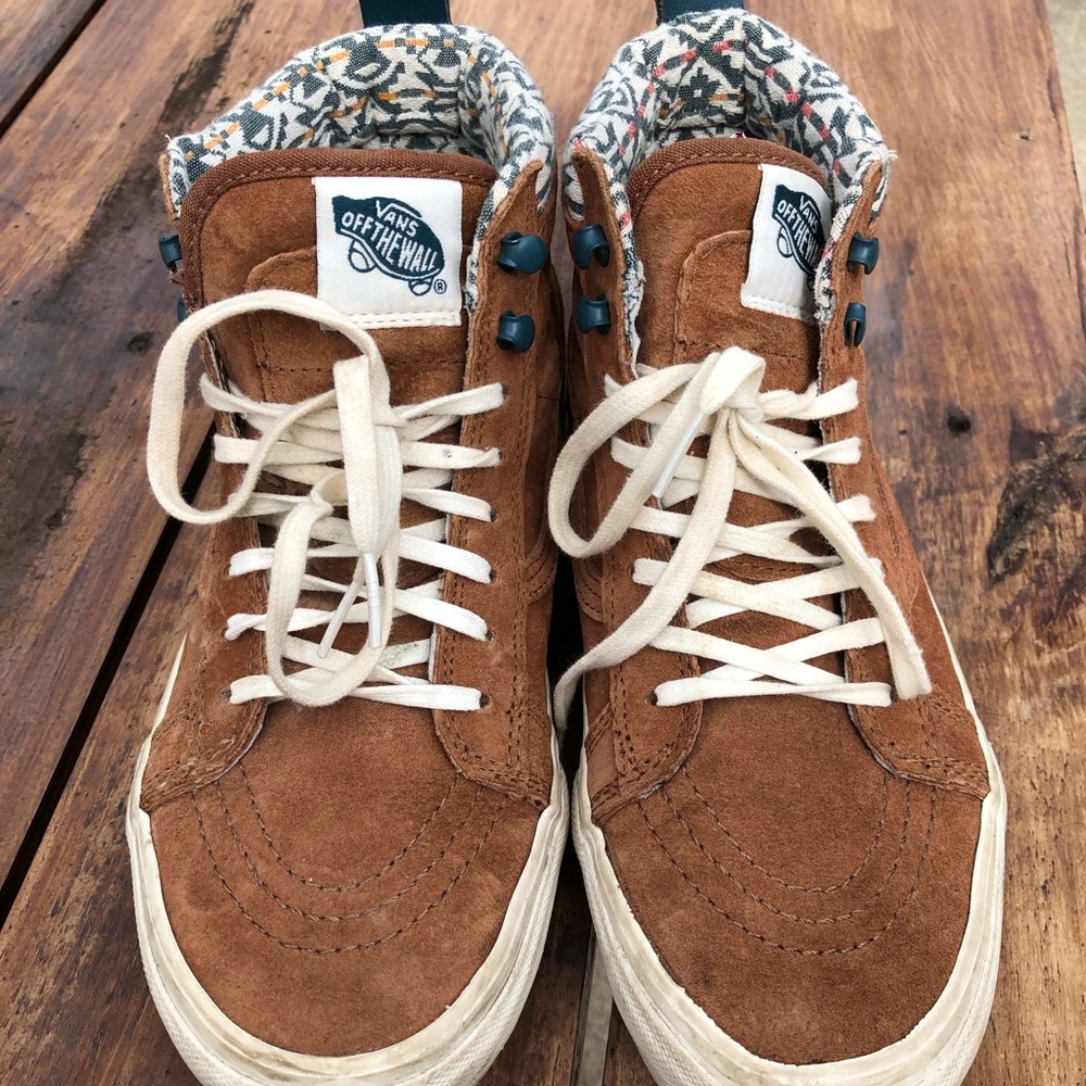 Sk8-Hi MTE suede Vans